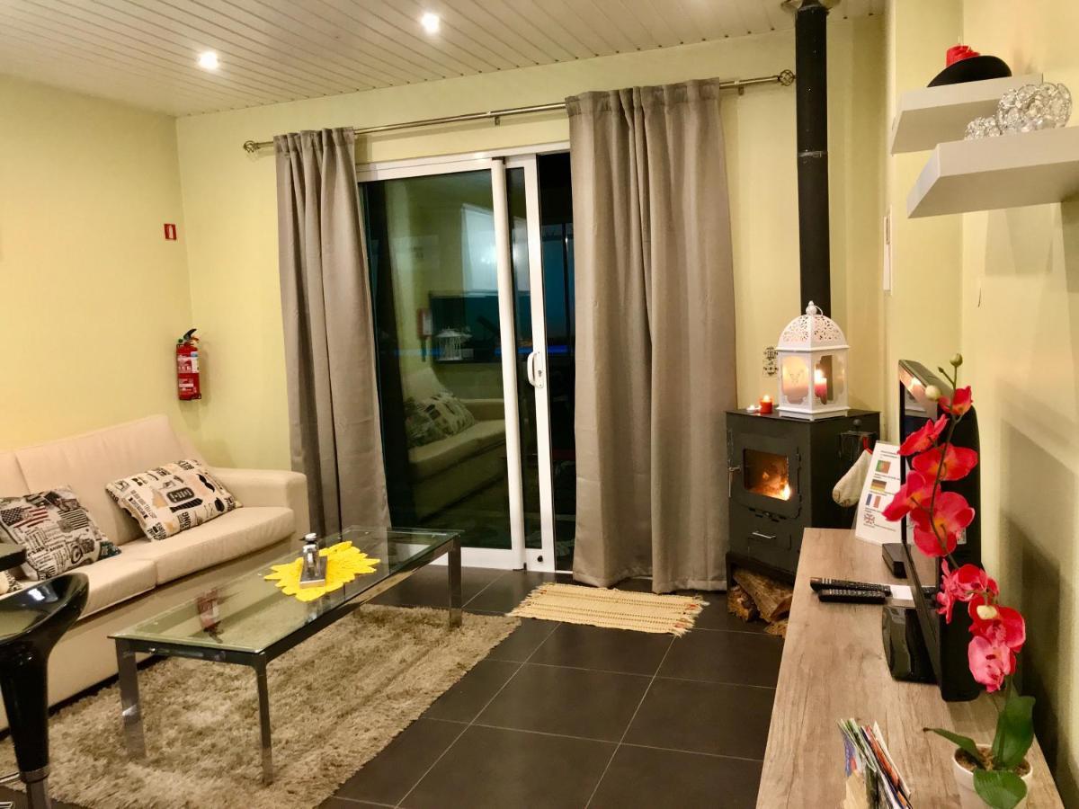 Casa Da Relva Com Piscina Aquecida Interna Apartman Arco da Calheta Kültér fotó