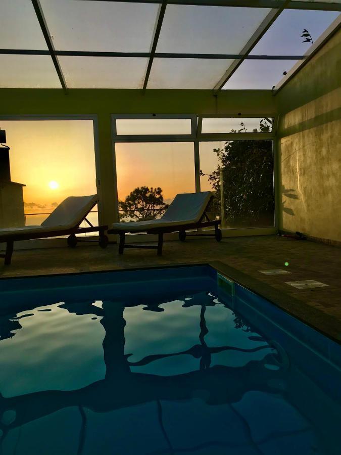 Casa Da Relva Com Piscina Aquecida Interna Apartman Arco da Calheta Kültér fotó